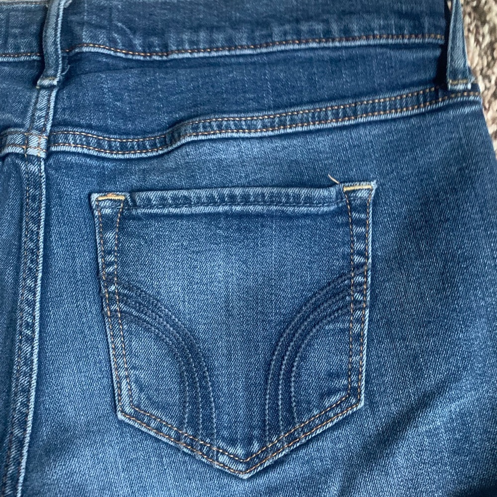 Hollister rolled cuff denim shorts - Picture 6 of 6